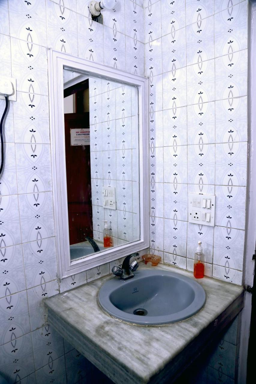 Batra Holiday Home - Couple Friendly Stays Delhi  Esterno foto