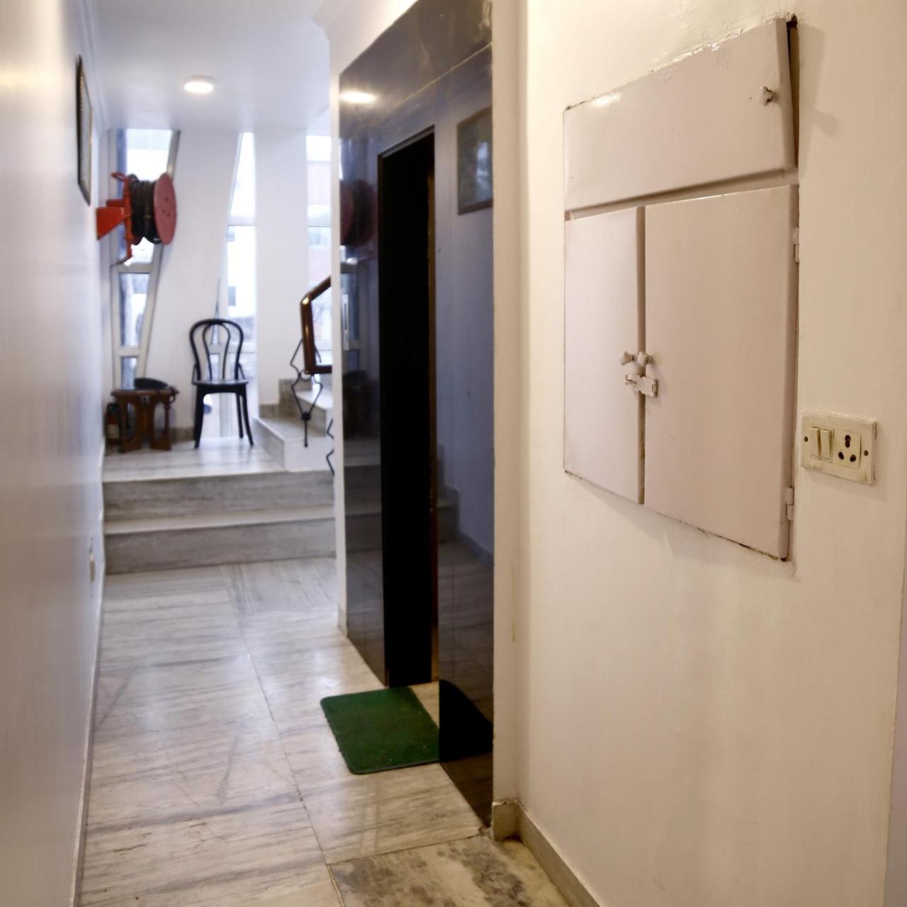 Batra Holiday Home - Couple Friendly Stays Delhi  Esterno foto
