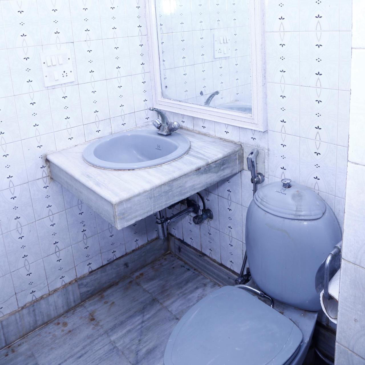 Batra Holiday Home - Couple Friendly Stays Delhi  Esterno foto
